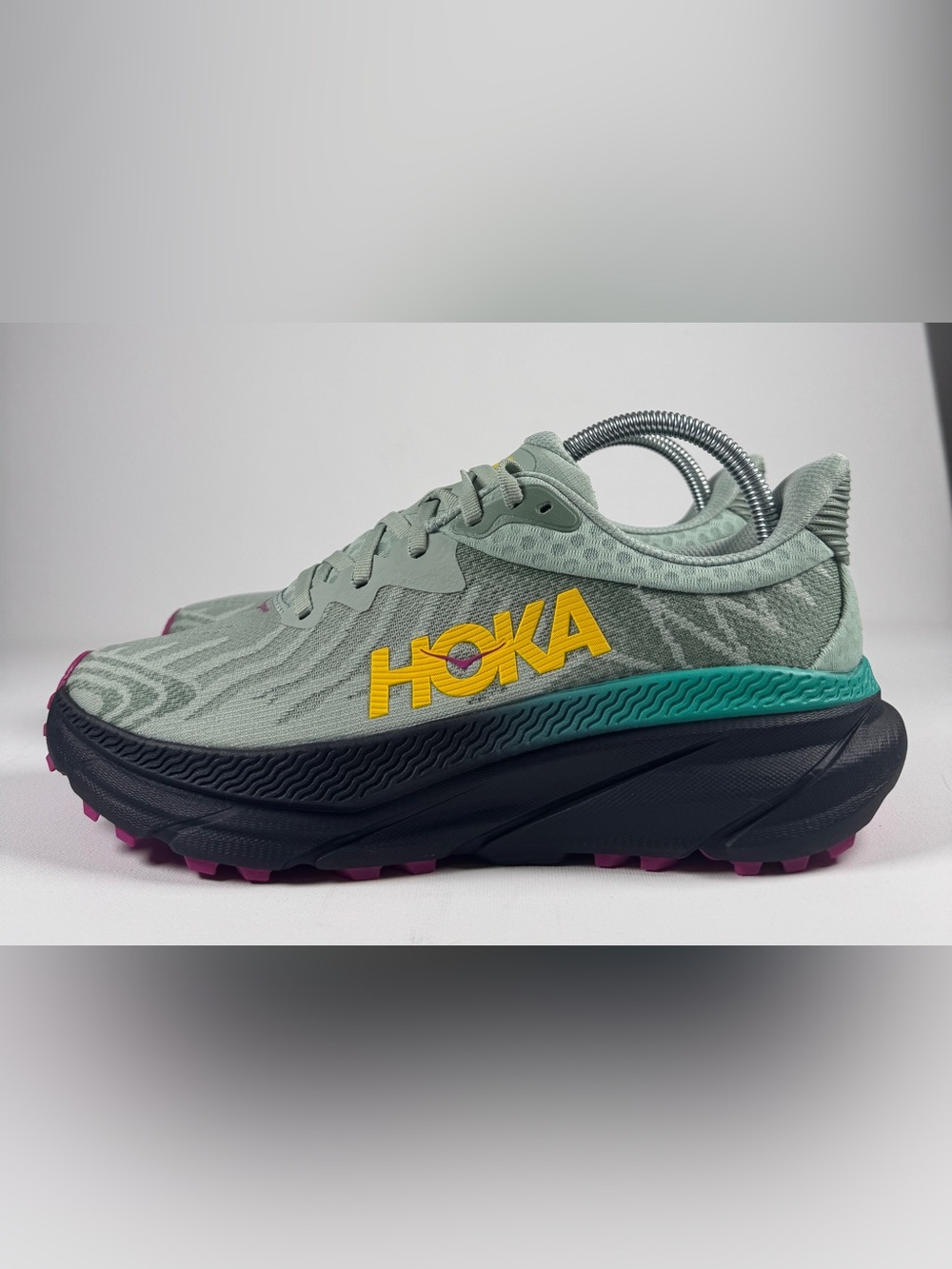 HOKA challenger ATR 7 Running Shoe Aloe Vera / Black Women SIZE 9B - Picture 2 of 9